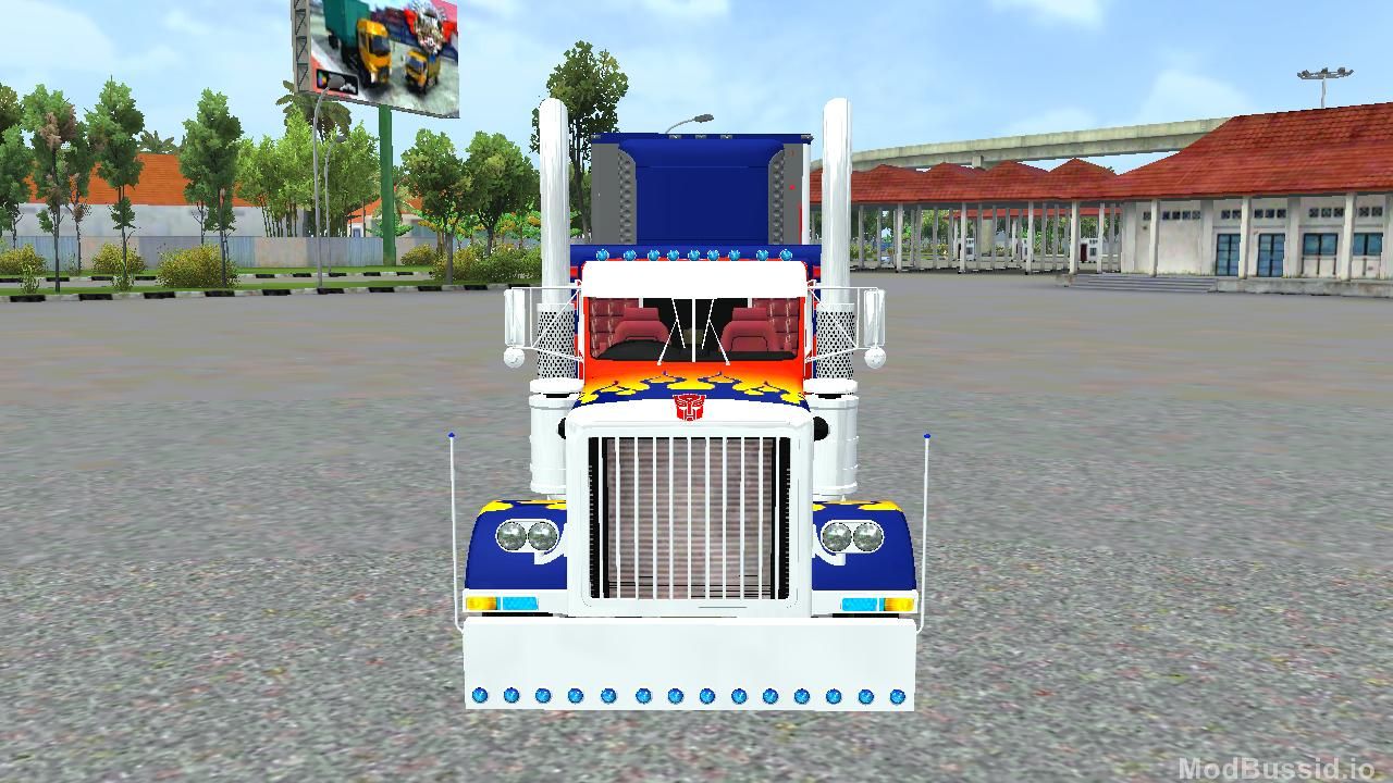 Photo of Truk Optimus Prime MAH Channel 1