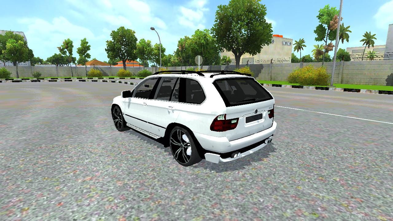 Photo of BMW X5 5