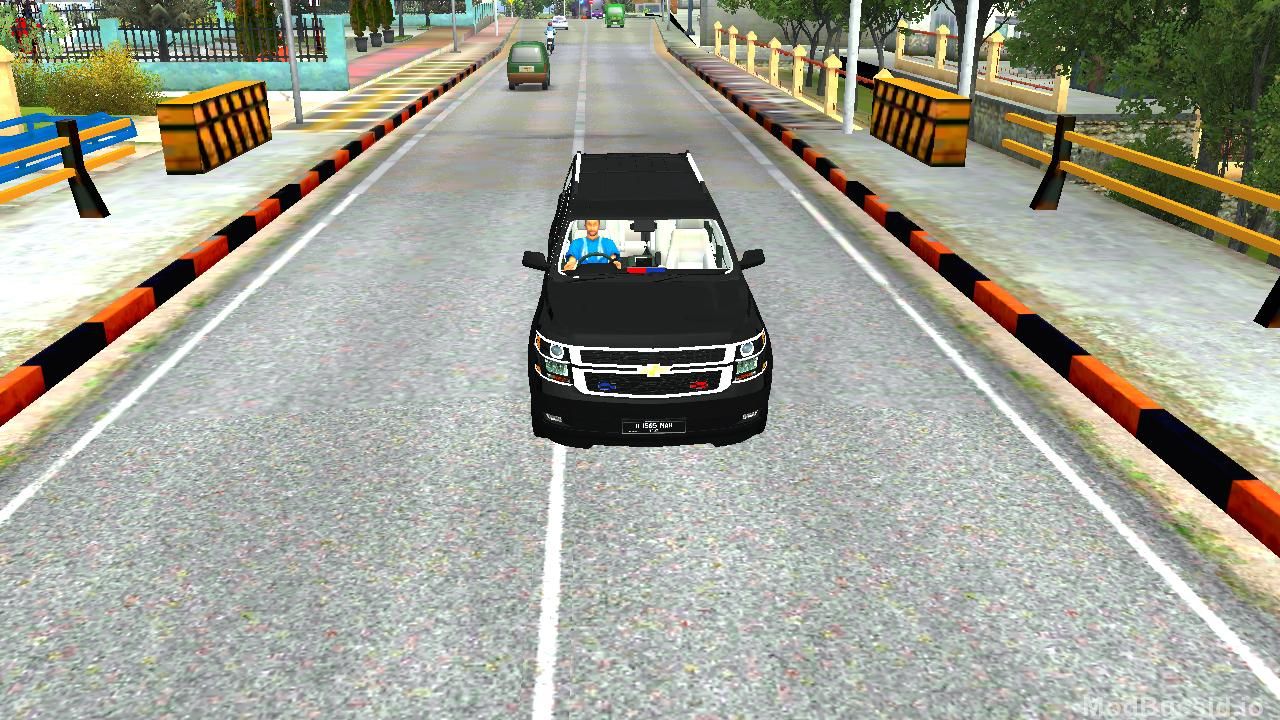 Photo of Chevrolet Suburban FBI 1