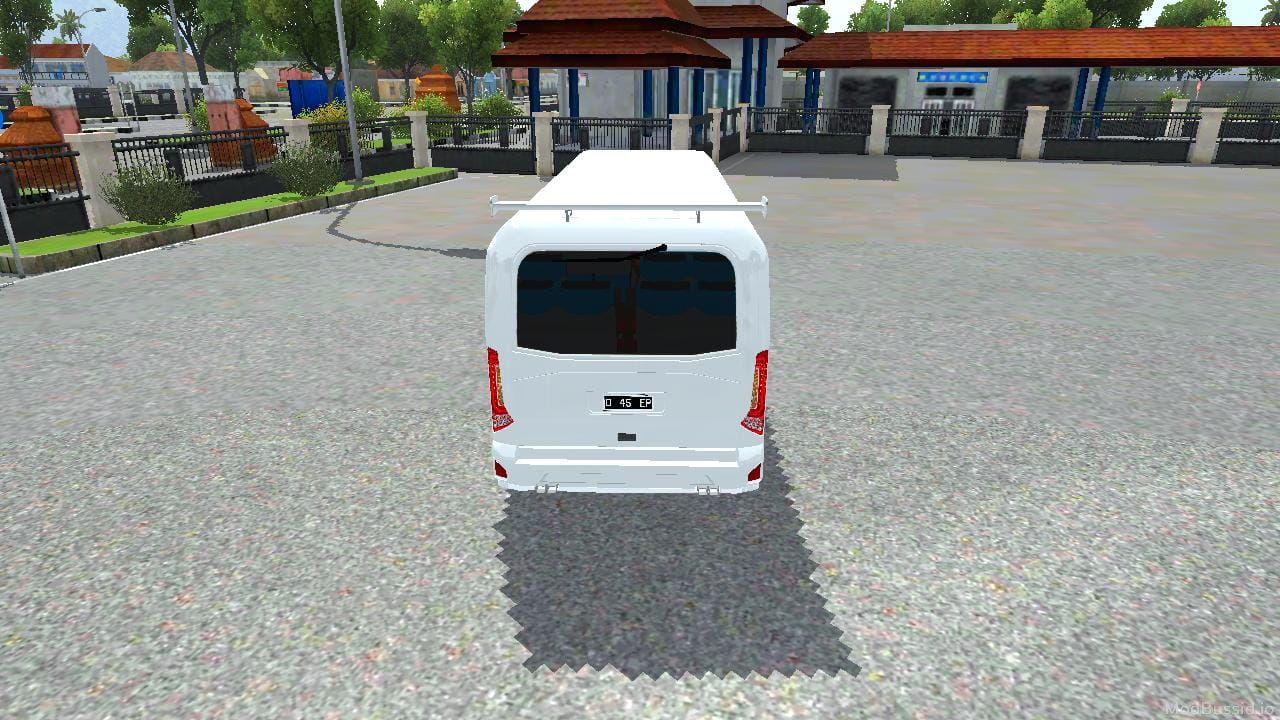 Photo of ISUZU ELF 7