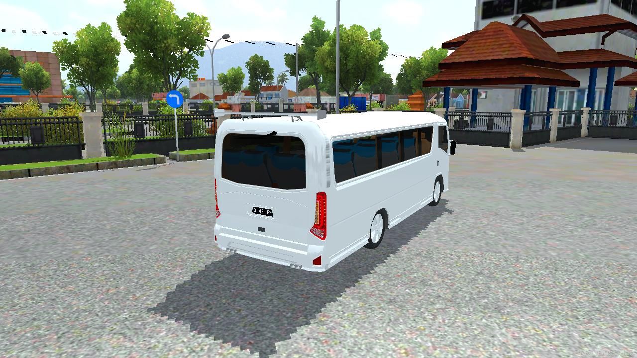 Photo of ISUZU ELF 5