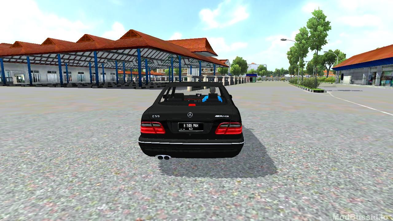 Photo of Mercedes-Benz E55 AMG 6