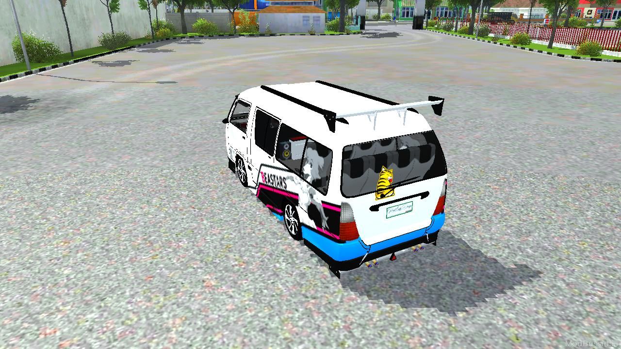 Photo of Mitsubishi Delica L300 3