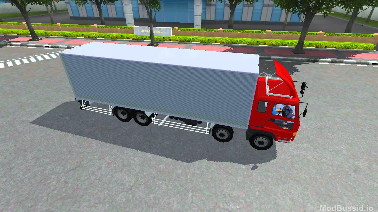 Photo of Mitsubishi Fuso Tronton 5
