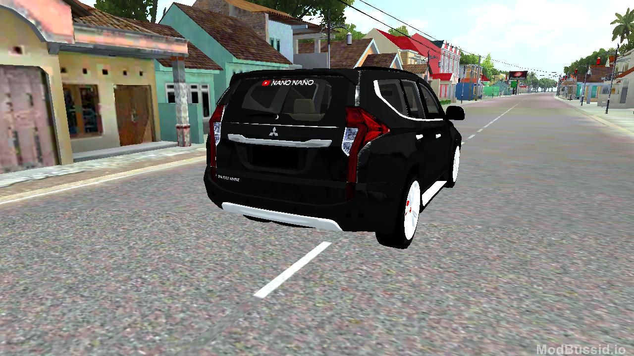 Photo of Mitsubishi Pajero 5