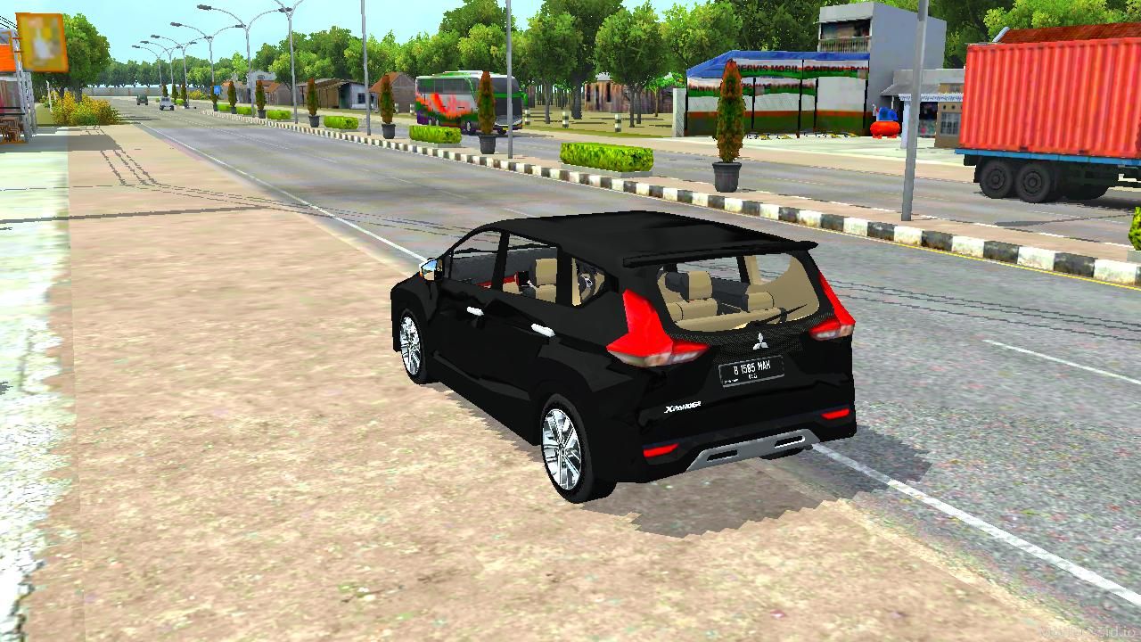 Photo of Mitsubishi Xpander 7