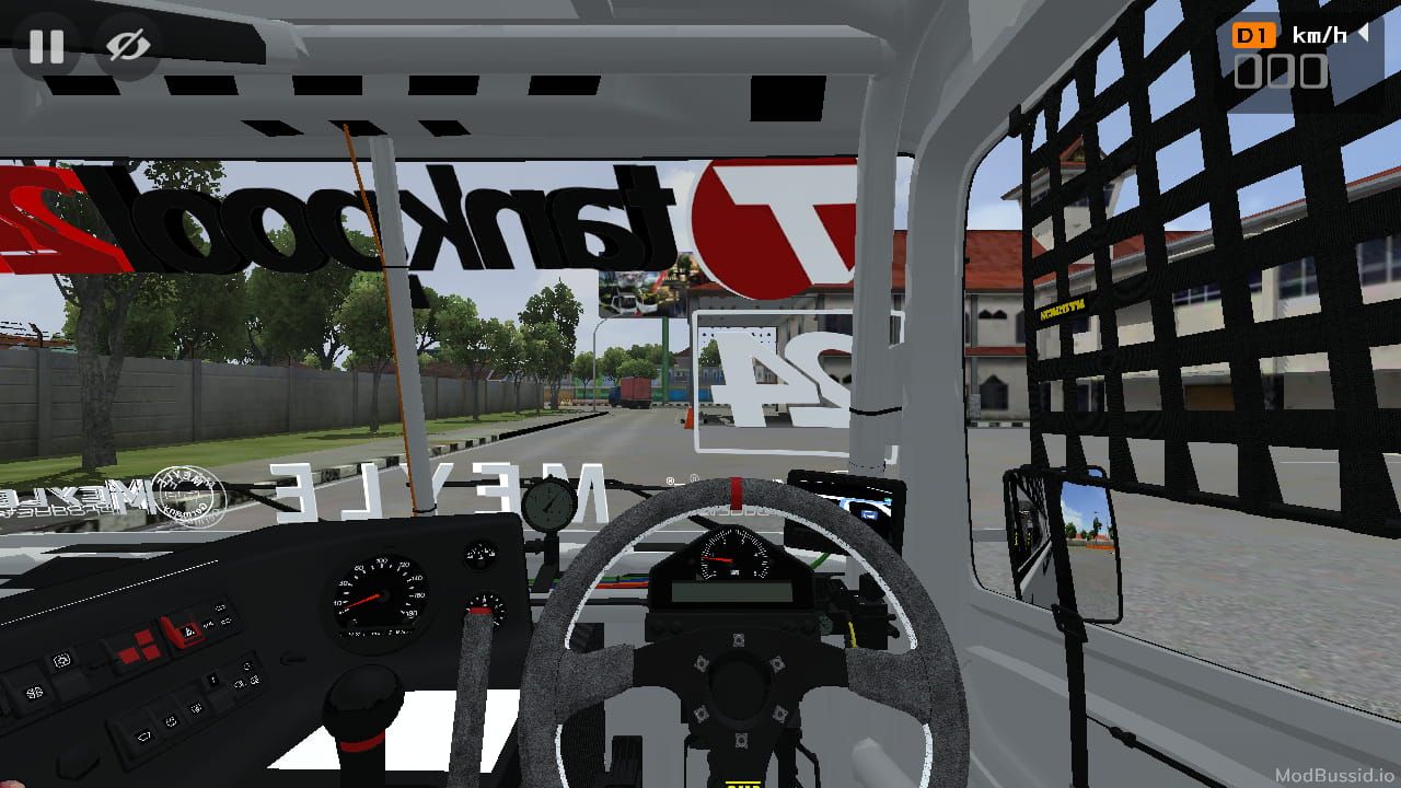 Photo of 2025 Mercedes Benz Racing Truk 9