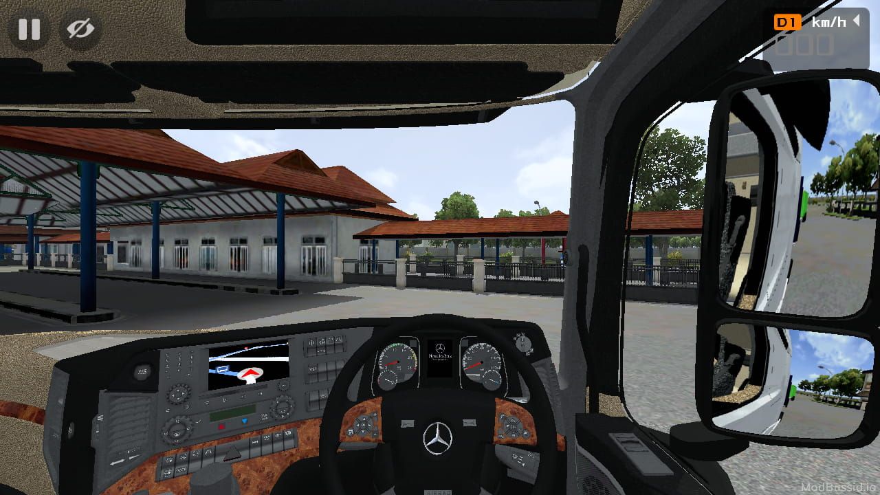 Photo of Mercedes-Benz Actros 9