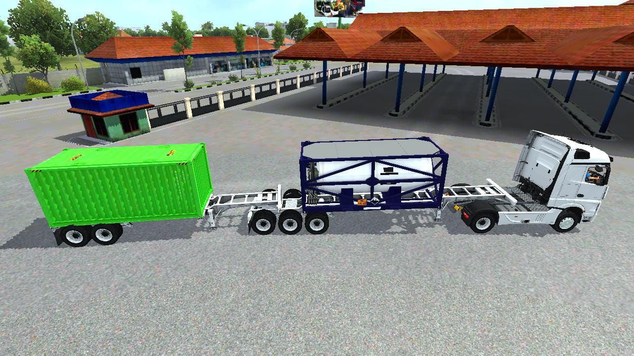 Photo of Mercedes-Benz Actros 3