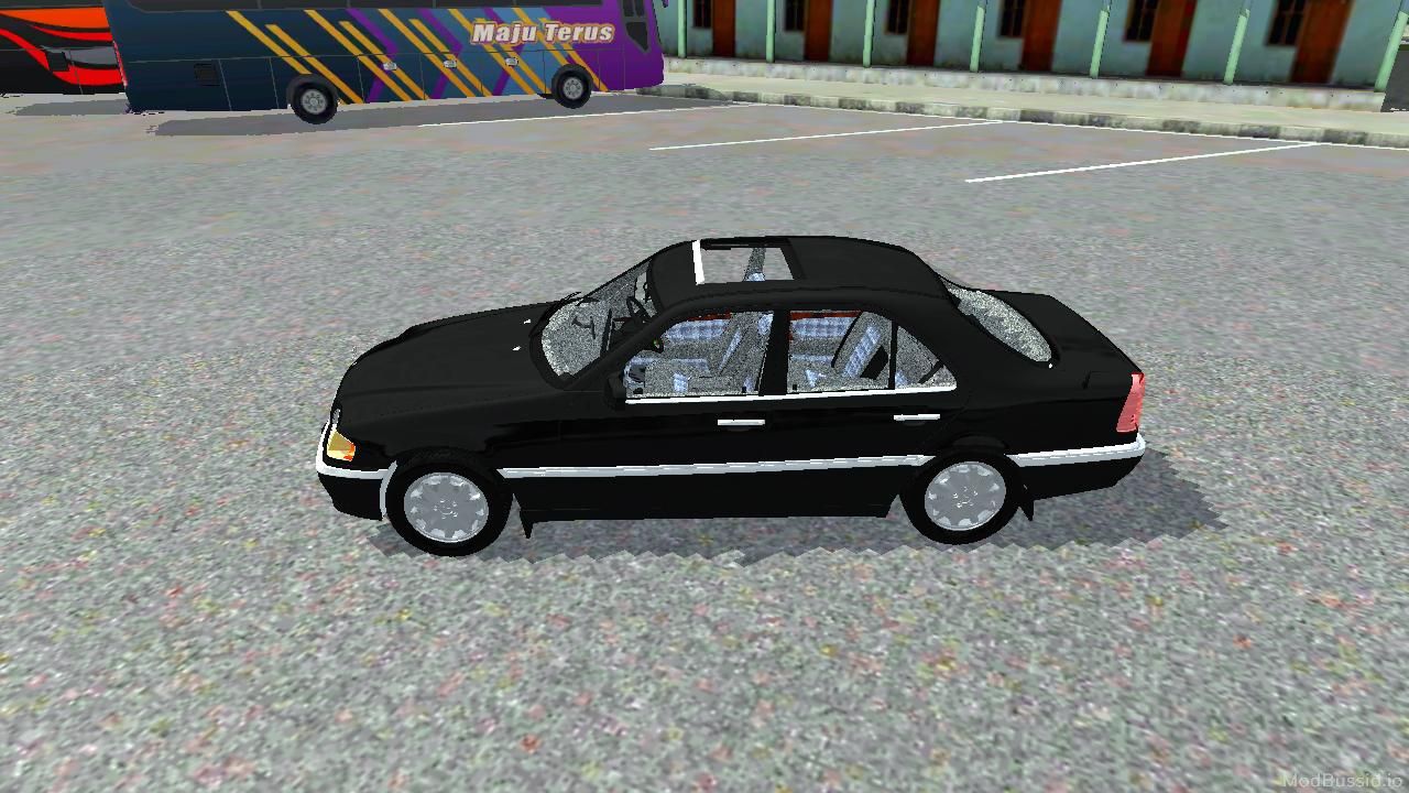 Photo of Mercedes-Benz W202 3