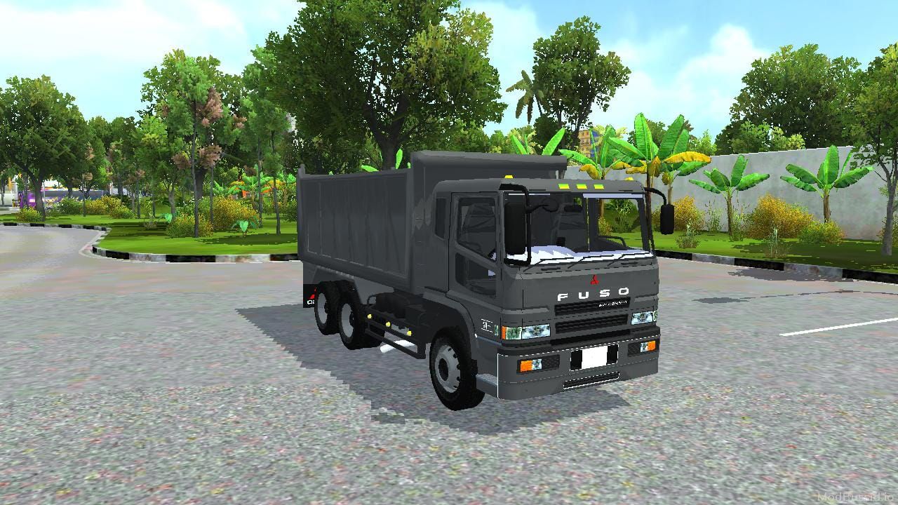 Photo of Mitsubishi Fuso Super Great Dump Truck 2