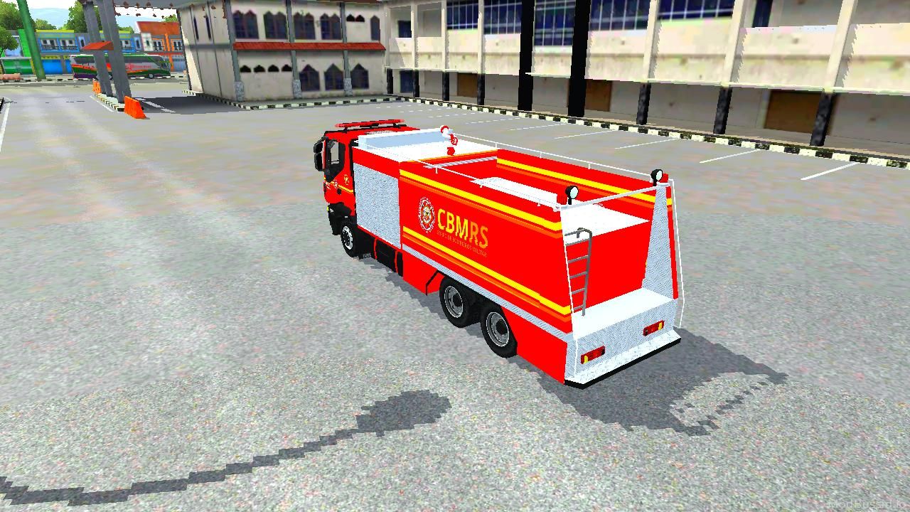 Photo of Truk Damkar Iveco Bomberios 9