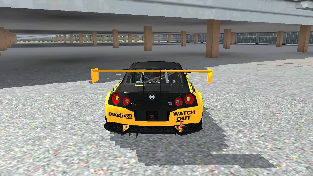 Photo of Nissan GT-R Fake Taxi 5