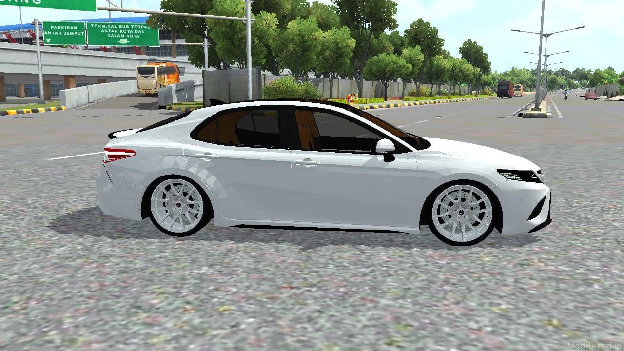 Photo of Camry Hybrid 3