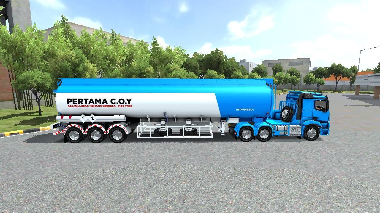 Photo of MERCY AROCS TRAILER TANGKI 3