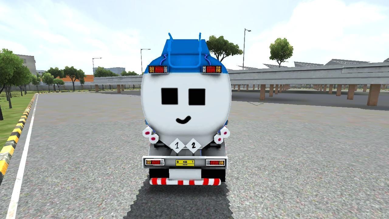 Photo of MERCY AROCS TRAILER TANGKI 5