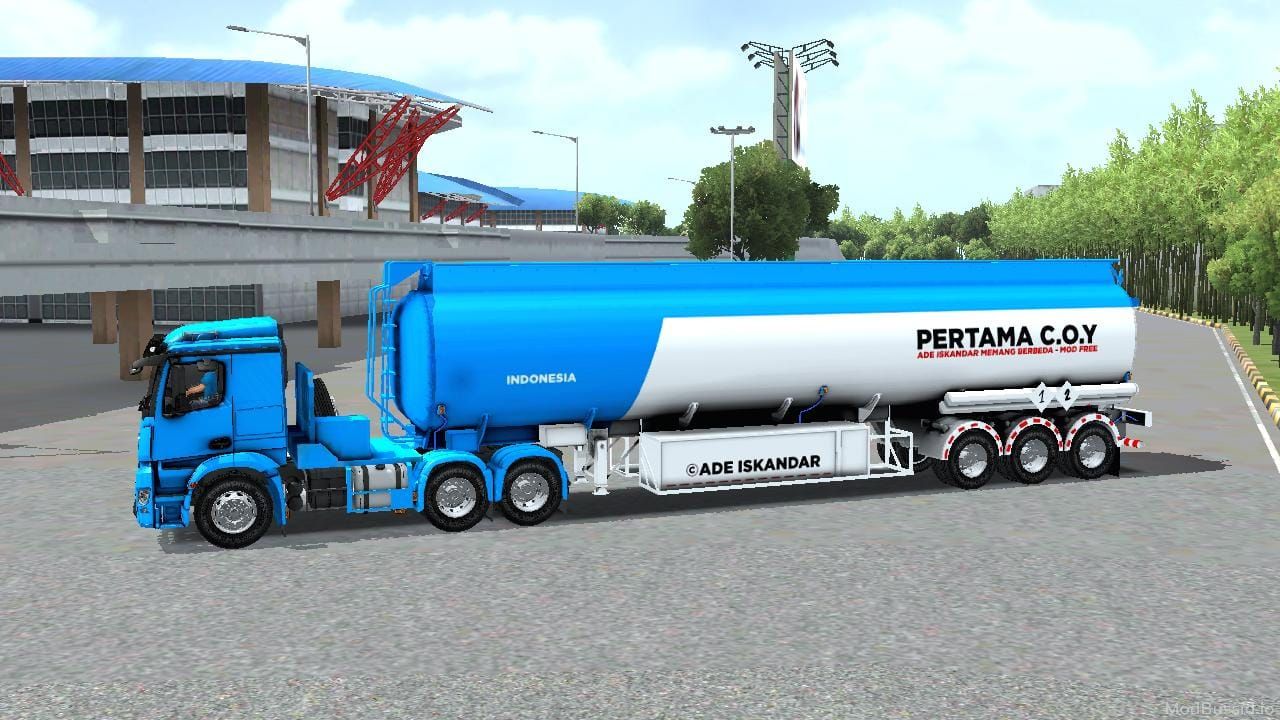 Photo of MERCY AROCS TRAILER TANGKI 6