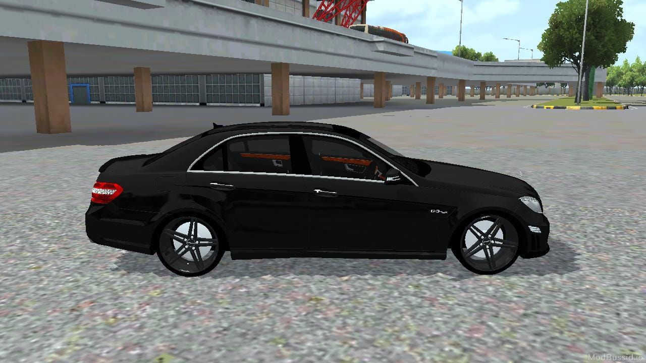 Photo of Mercedes-Benz AMG 3