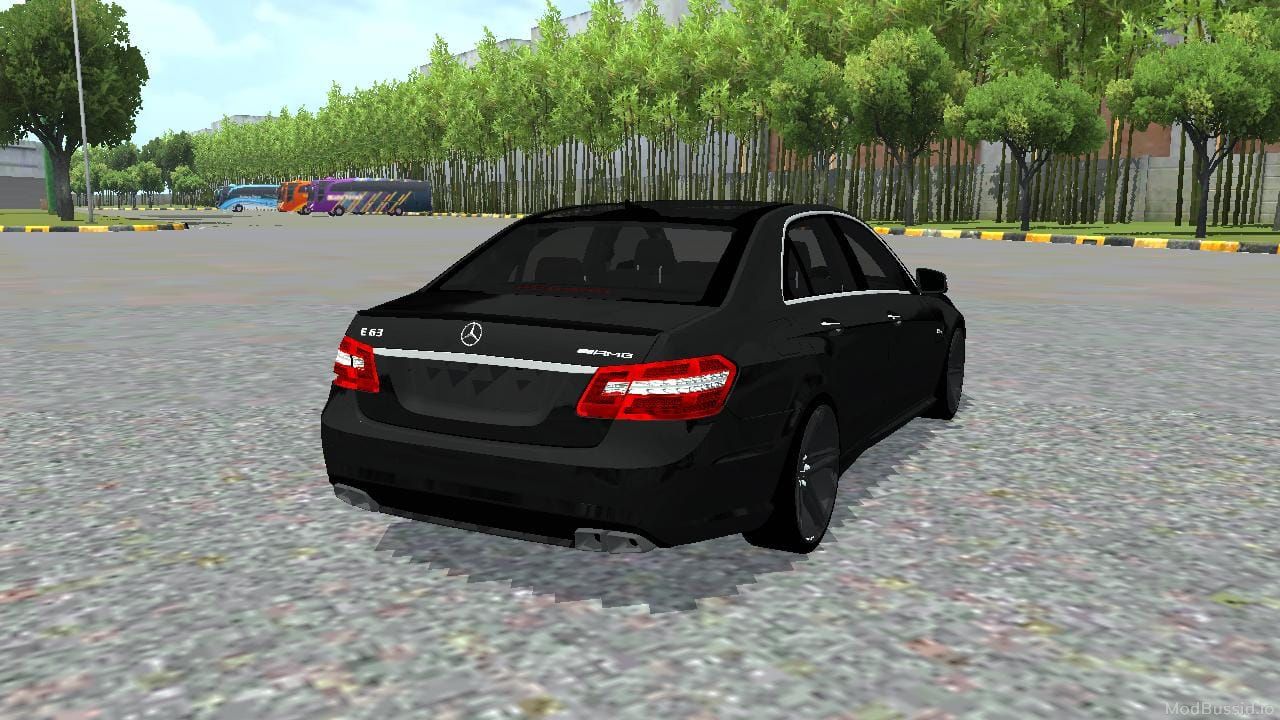 Photo of Mercedes-Benz AMG 4