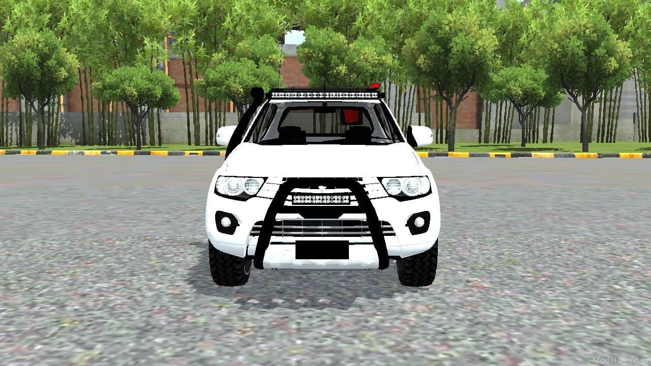 Photo of Mitsubishi Strada L200 1