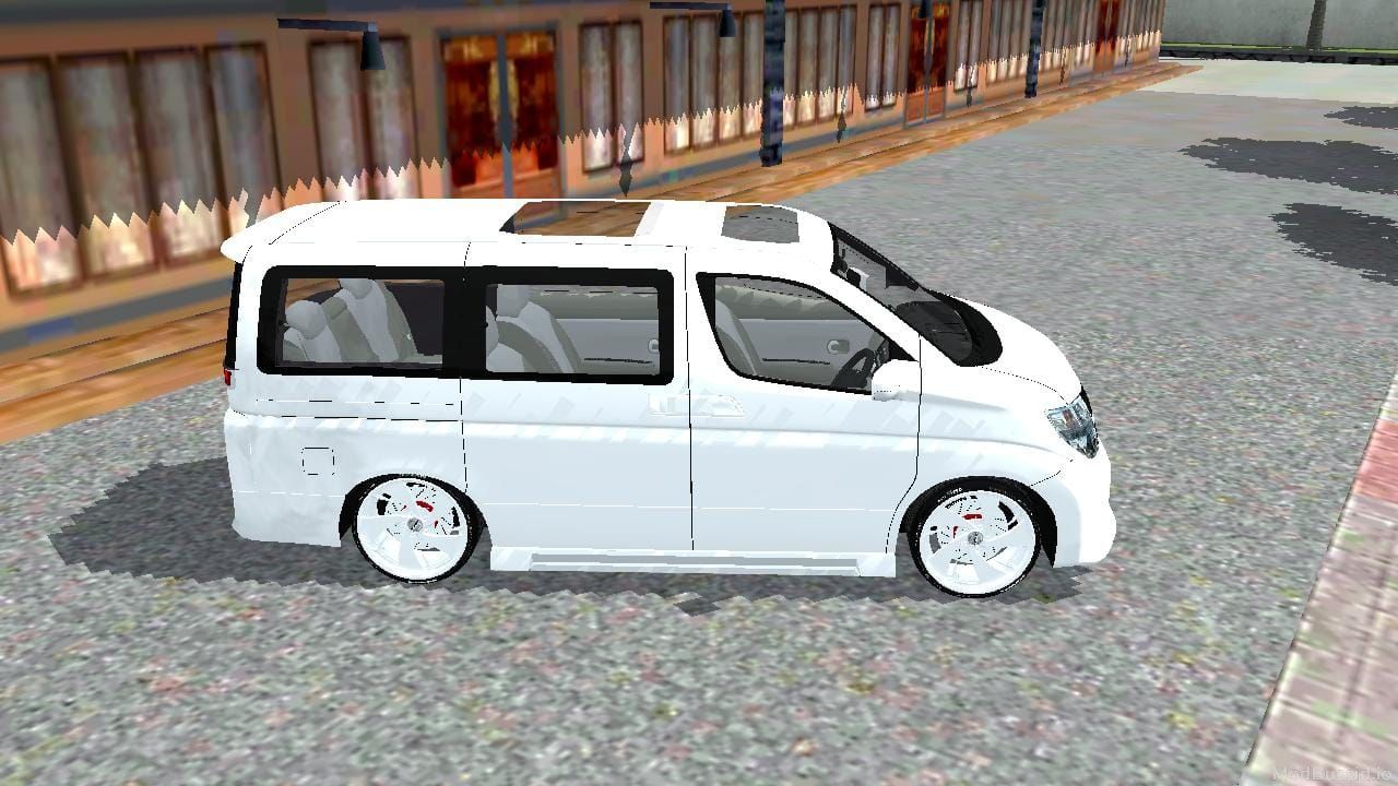 Photo of Nissan Elgrand 3