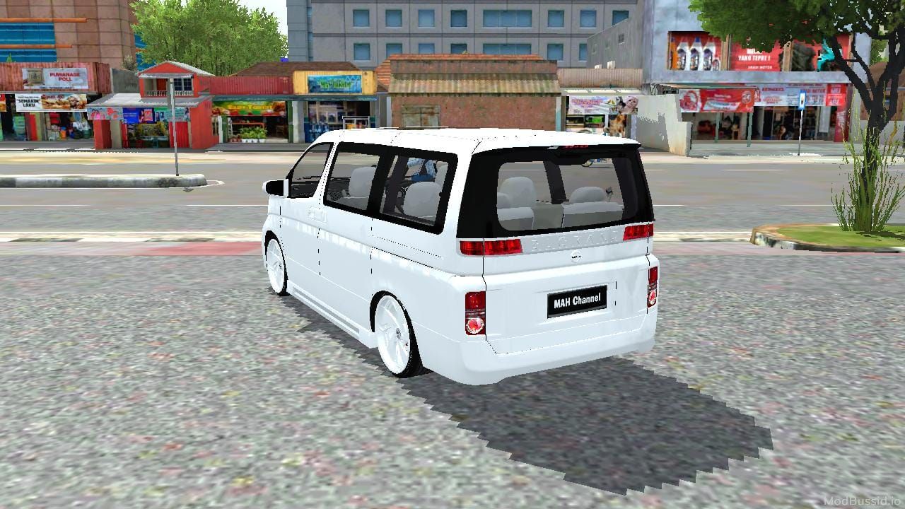 Photo of Nissan Elgrand 6