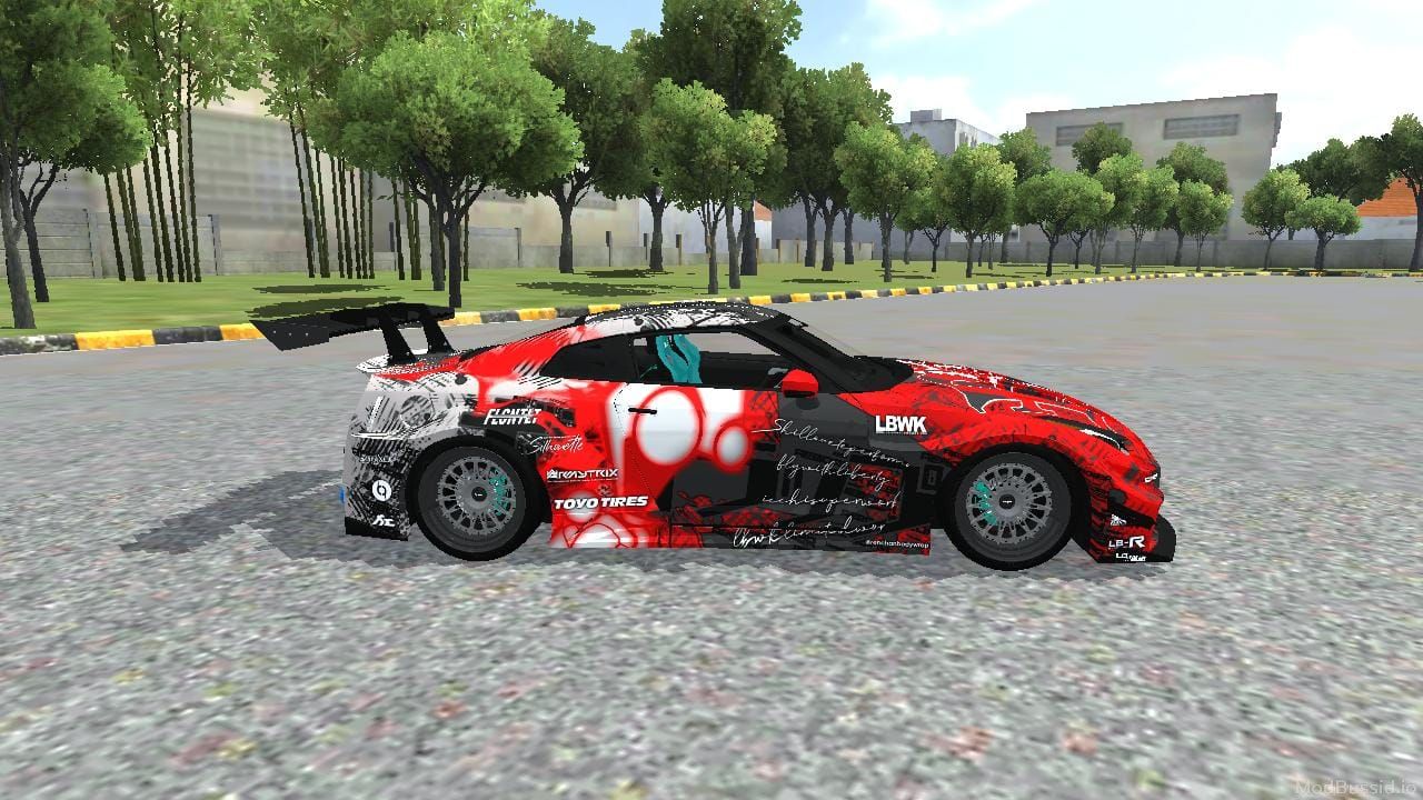 Photo of Nissan GTR R35 Liberty Walk Silhouette 3