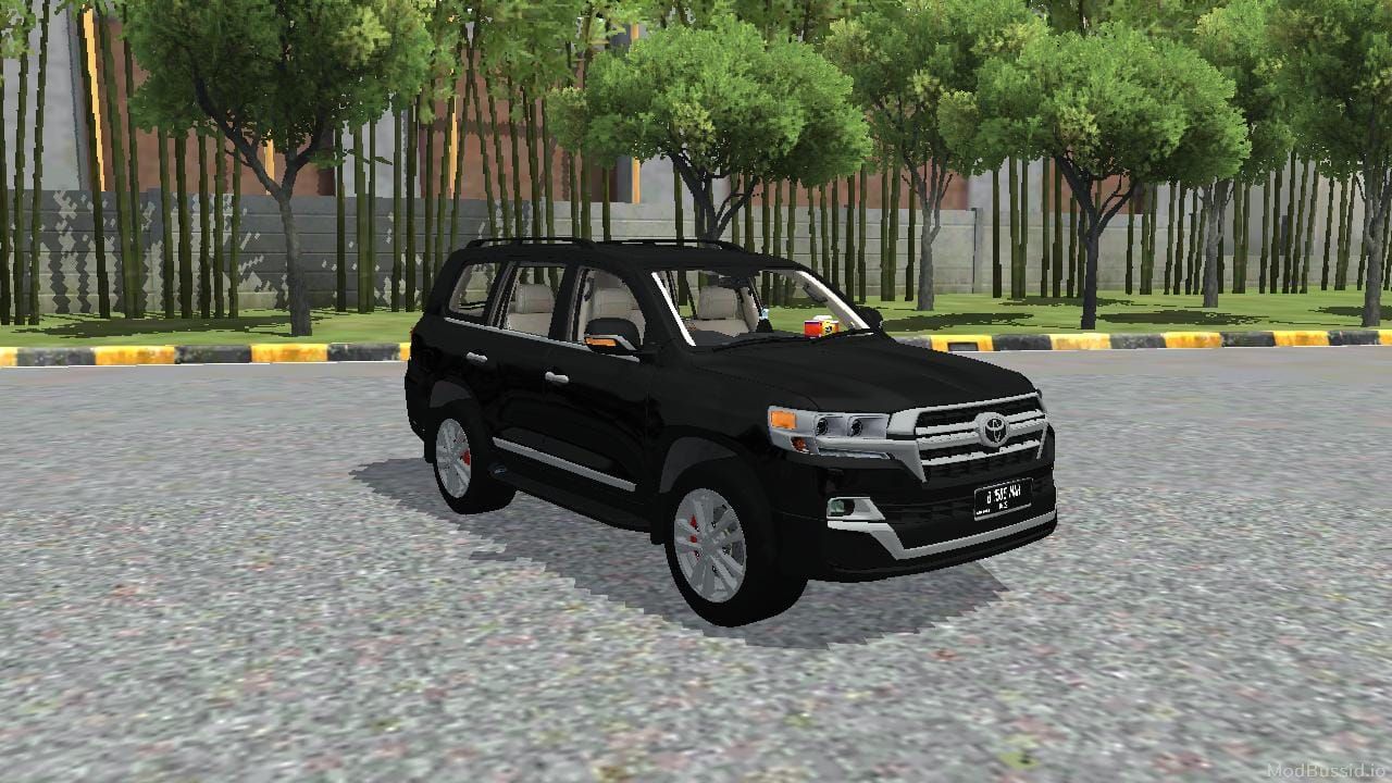 Photo of Toyota Land Cruiser V8 2017 2