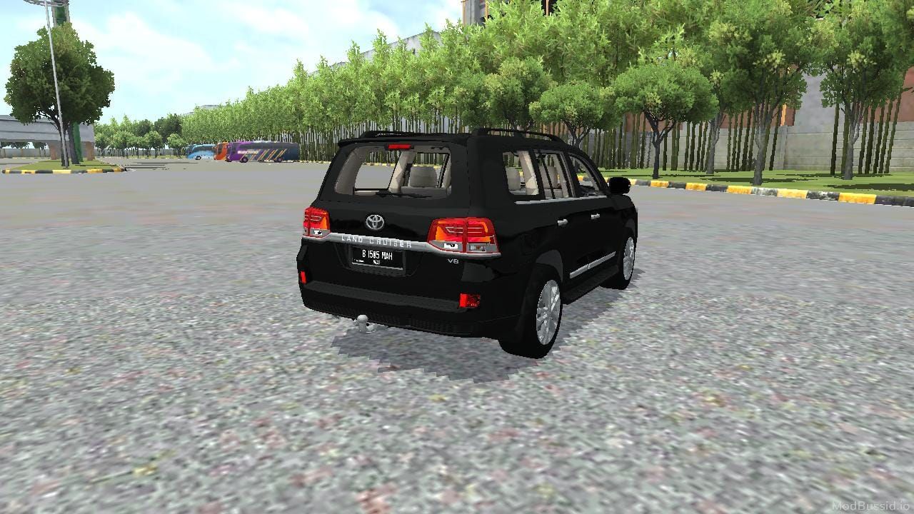 Photo of Toyota Land Cruiser V8 2017 4