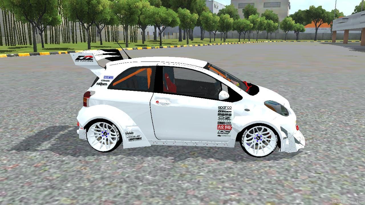 Photo of Toyota Yaris Racing 3