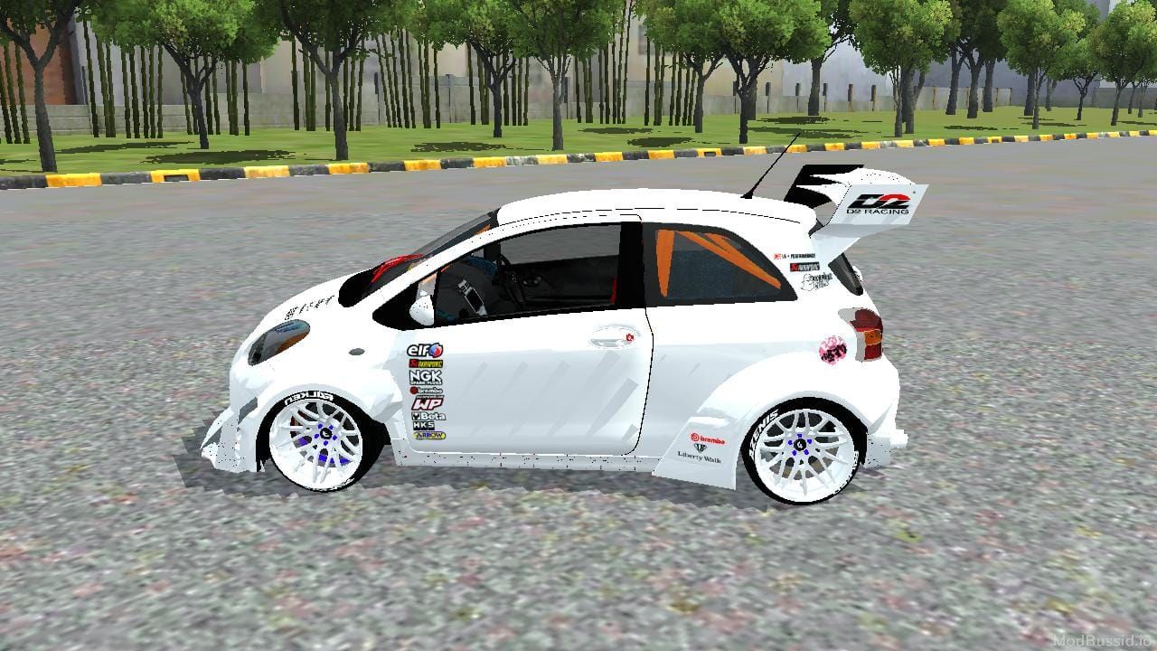 Photo of Toyota Yaris Racing 7