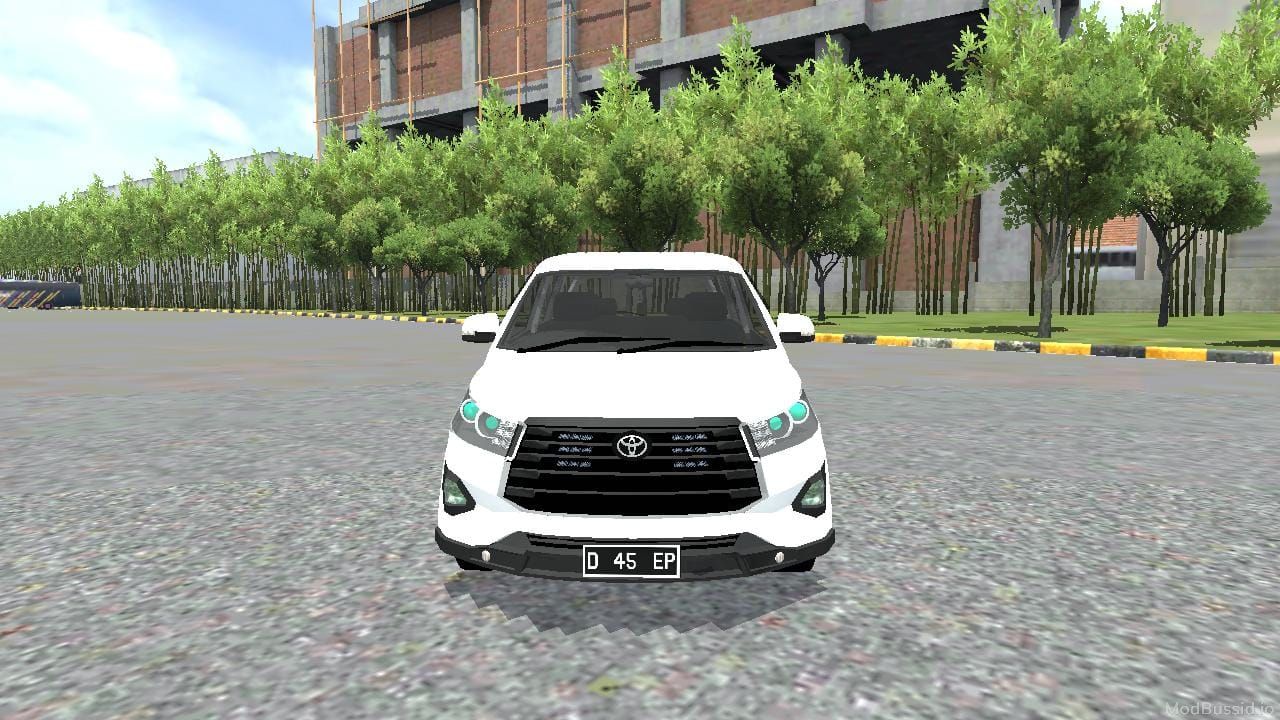 Photo of Toyoto Innova Venturer 1