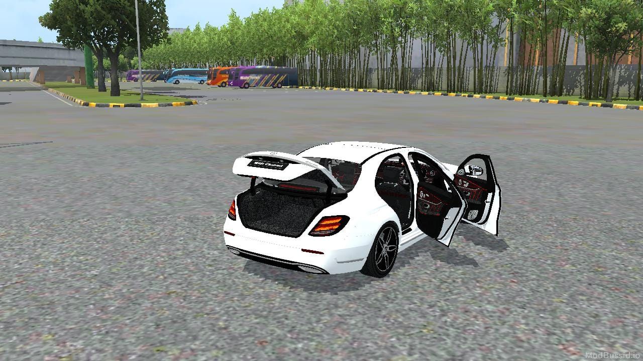 Photo of Mercedes-Benz E-Class 9