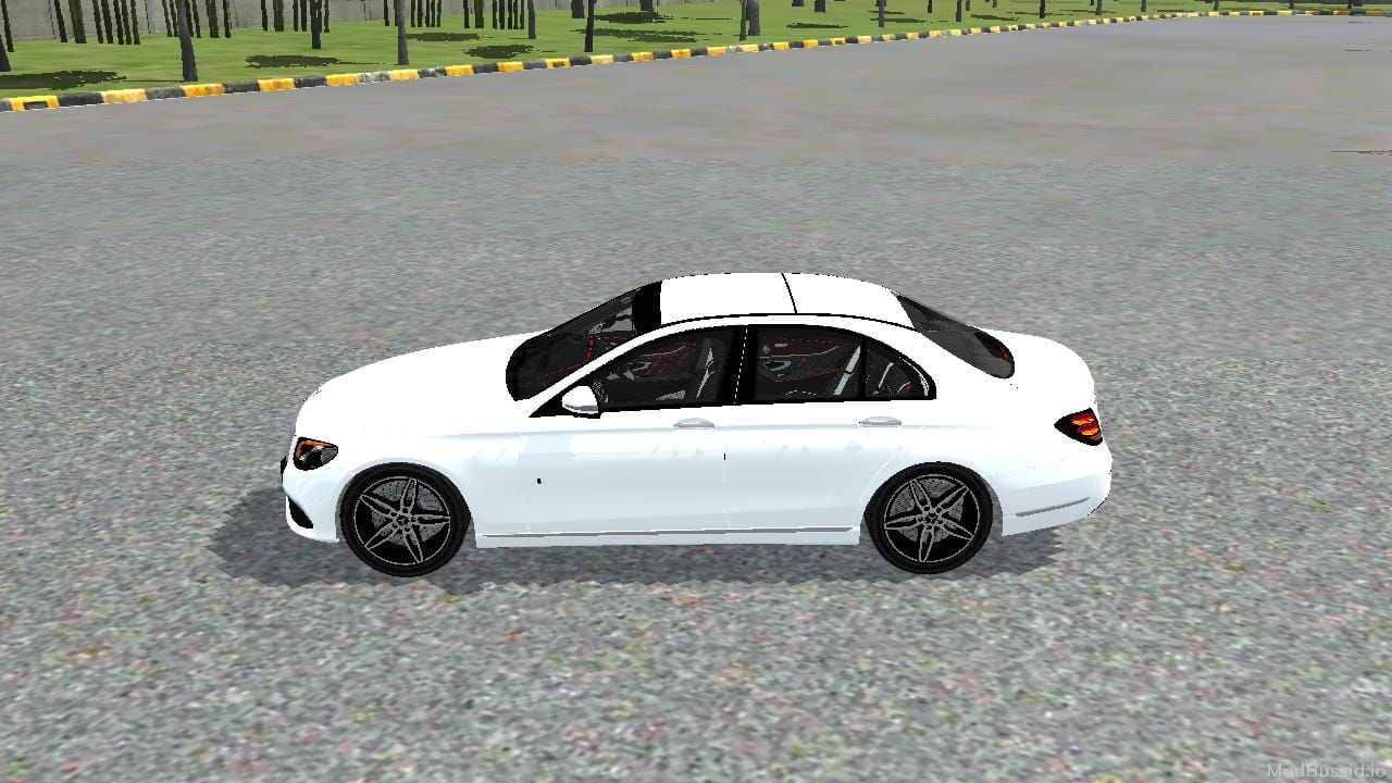 Photo of Mercedes-Benz E-Class 7