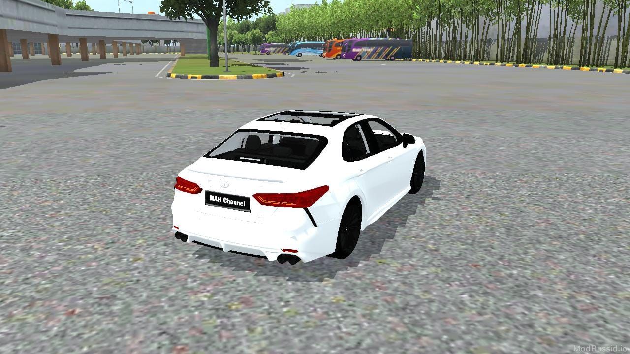 Photo of Toyota Camry 4
