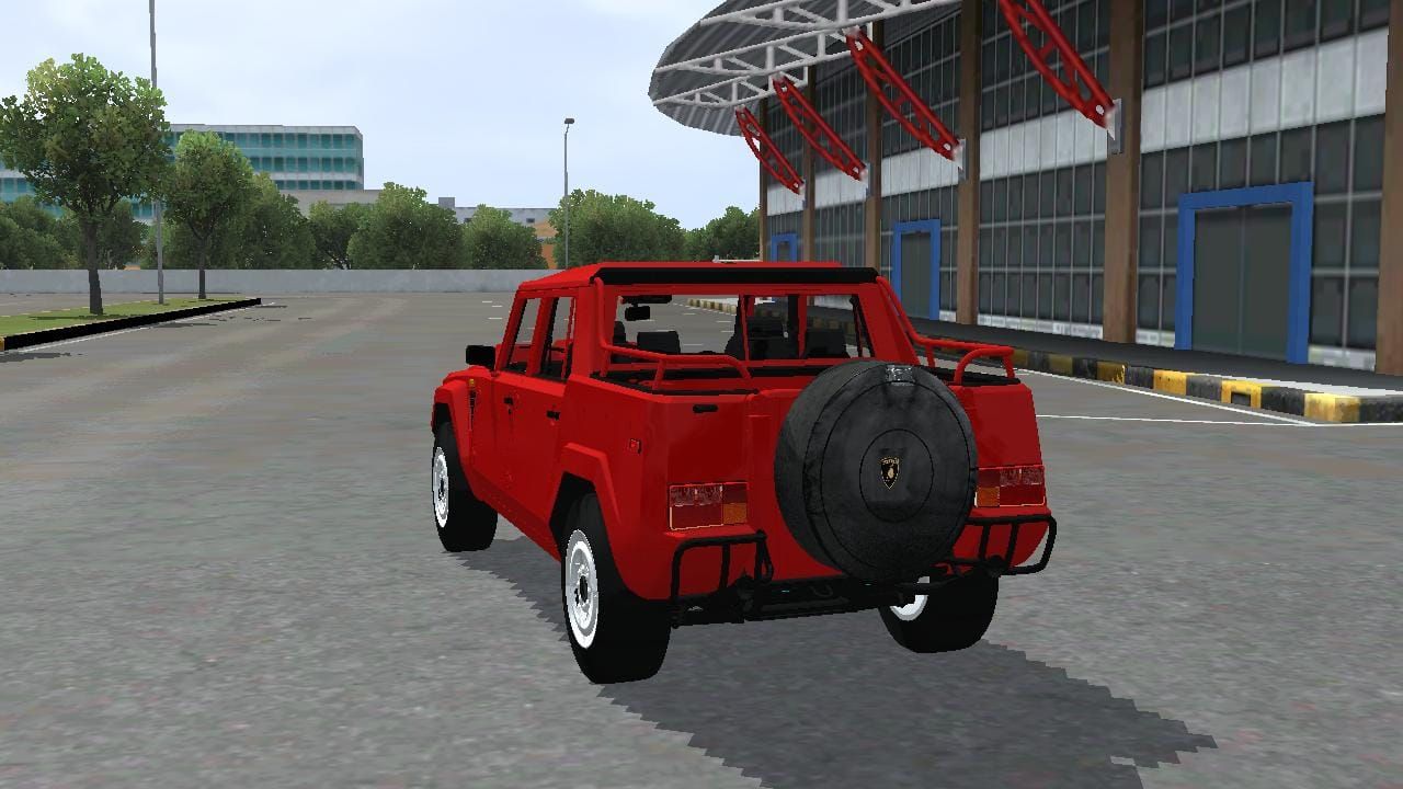 Photo of Lamborghini LM-02 6