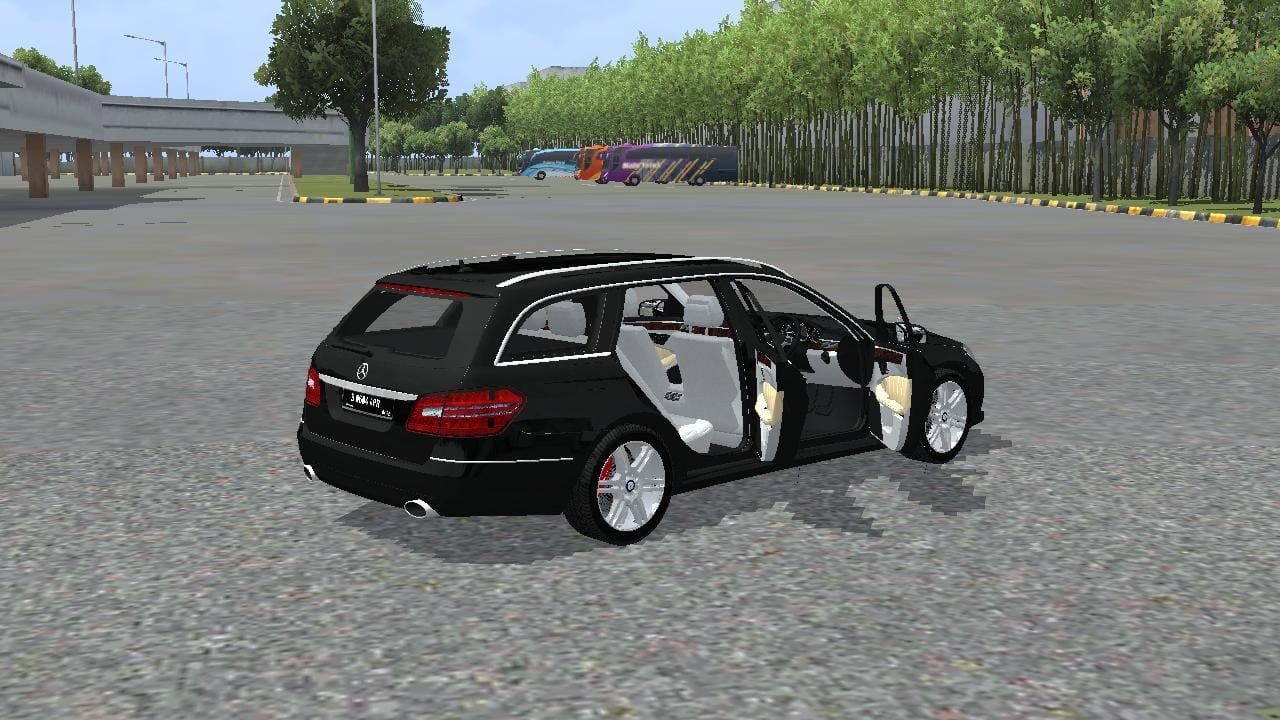 Photo of Mercedes-Benz E300 Estate 9