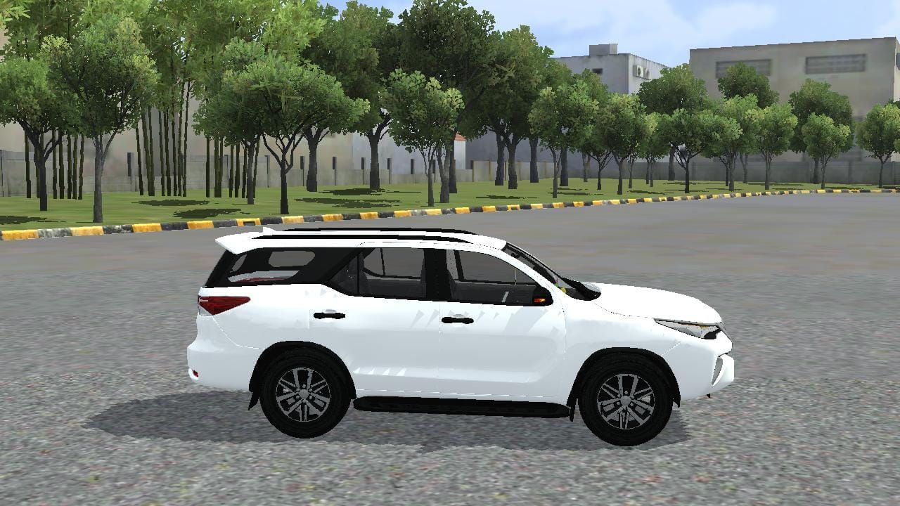 Photo of Toyota Fortuner 2017 3