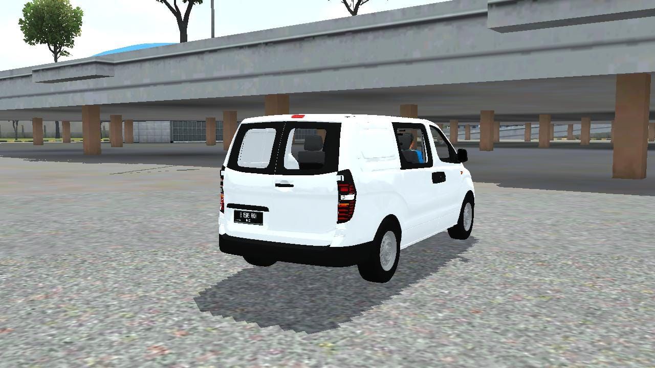 Photo of Hyundai H-1 4
