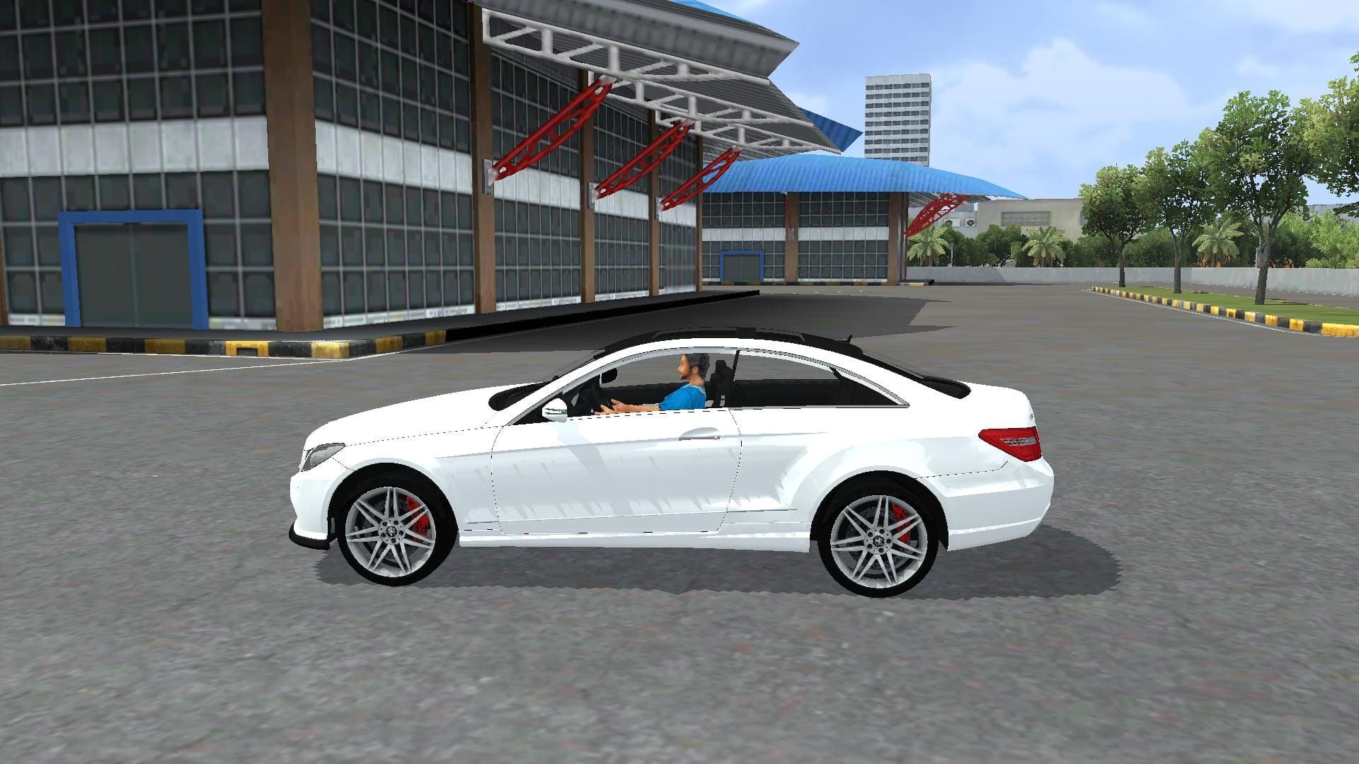 Photo of Mercedes Benz E500 7