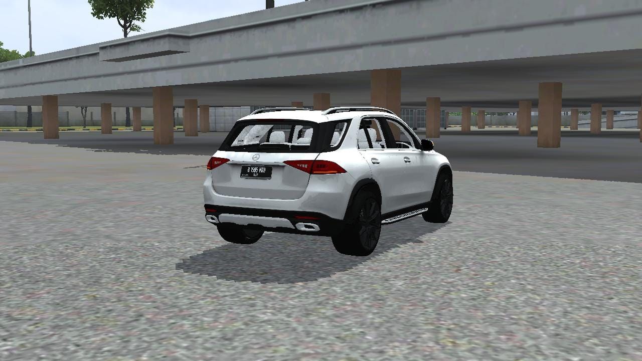 Photo of Mercedes-Benz GLE 450 4