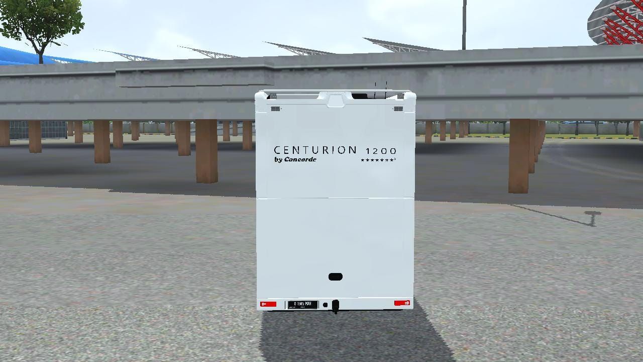 Photo of Mercedes-Benz Motorhome 5