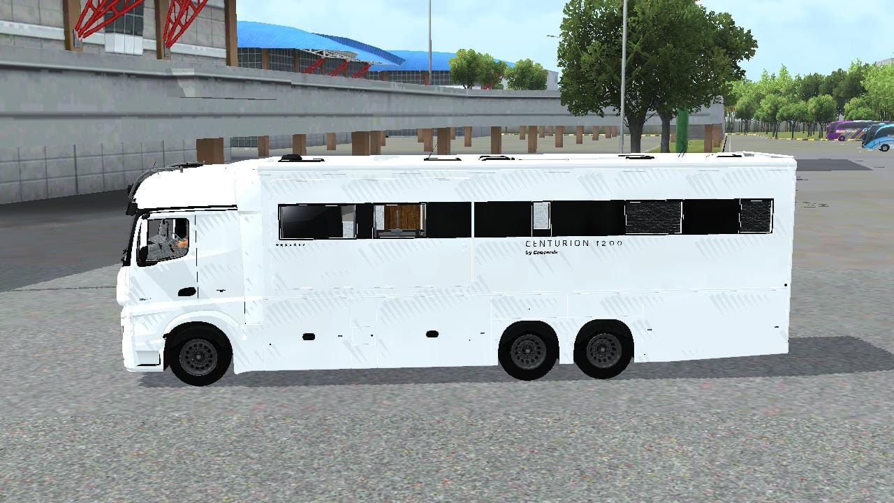Photo of Mercedes-Benz Motorhome 7