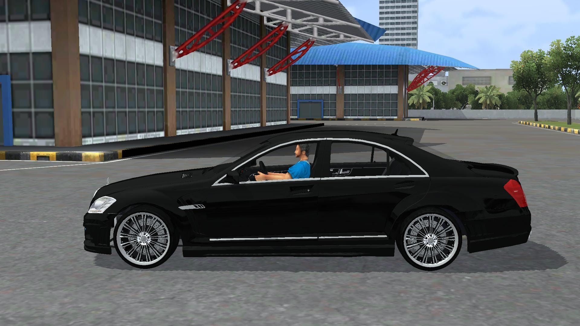 Photo of Mercedes Benz W221 WALD 7