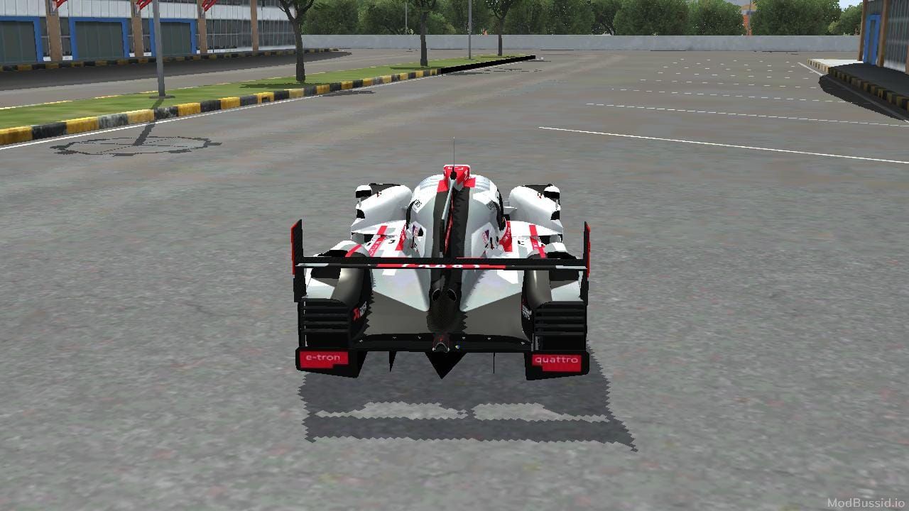 Photo of Audi R18 E-tron Quattro 5