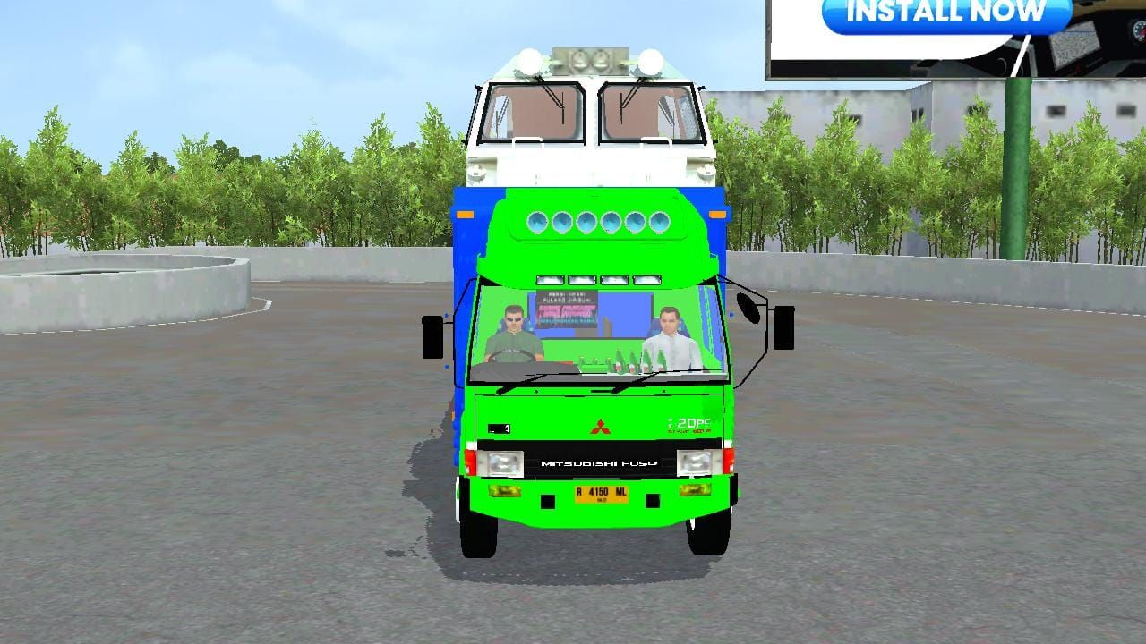 Photo of Fuso Fighter Angkut Lokomotif 1