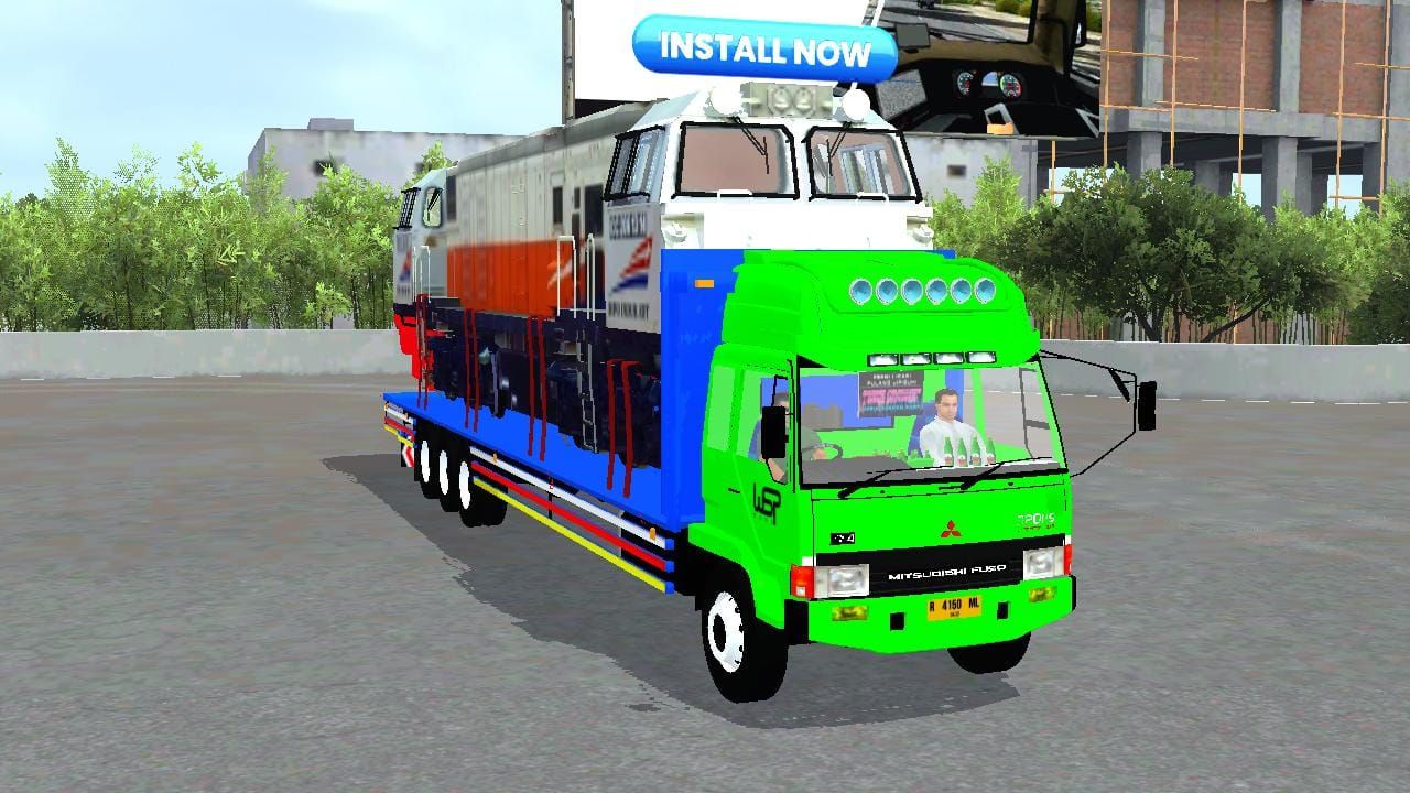 Photo of Fuso Fighter Angkut Lokomotif 2