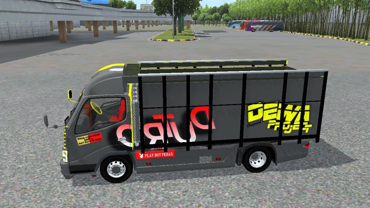 Photo of Hino Dutro 7