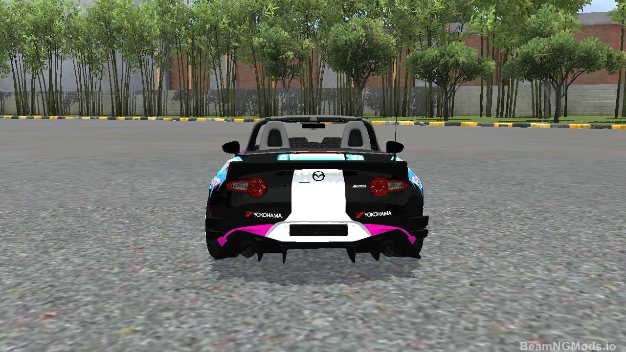 Photo of Mazda MX-5 Miata Custom 5