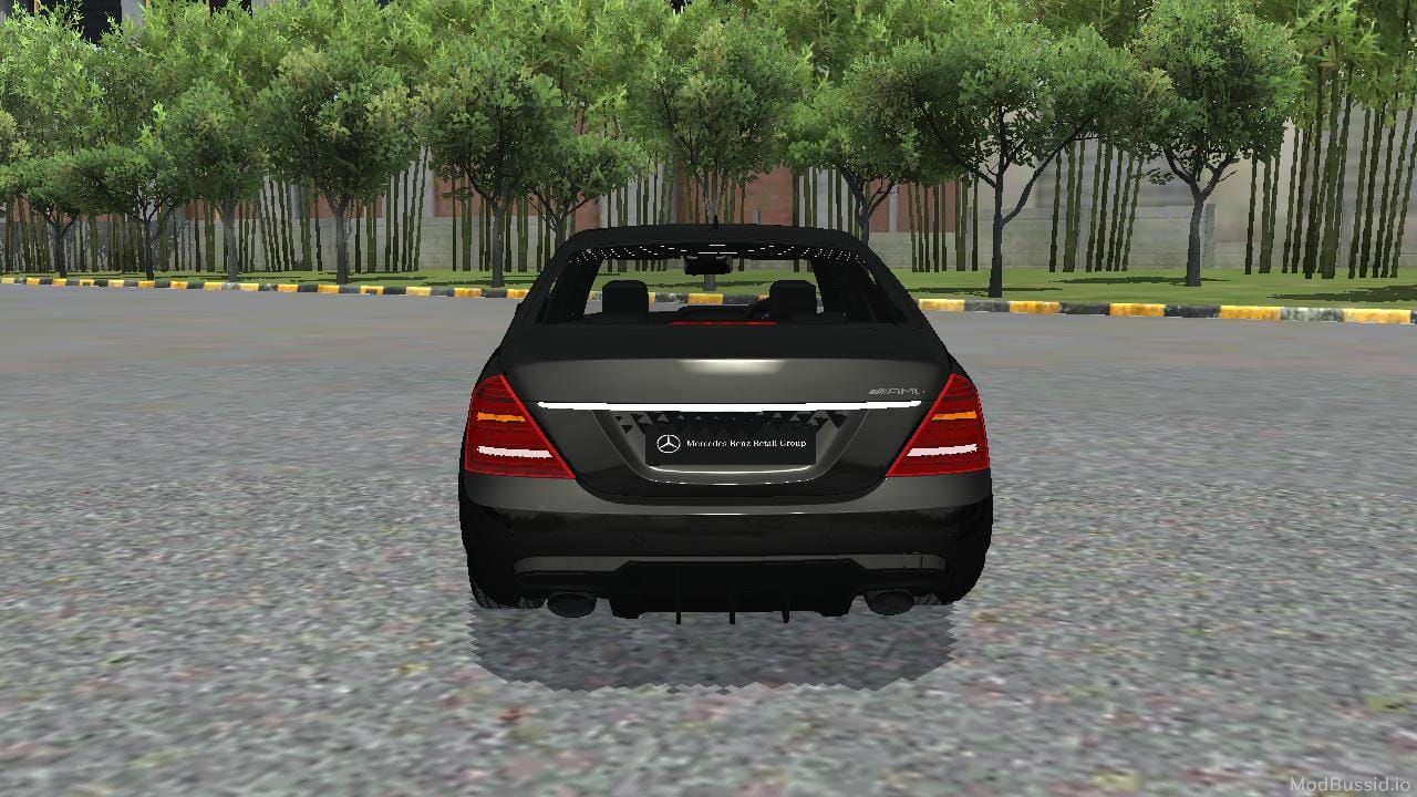 Photo of Mercedes Benz W221 5
